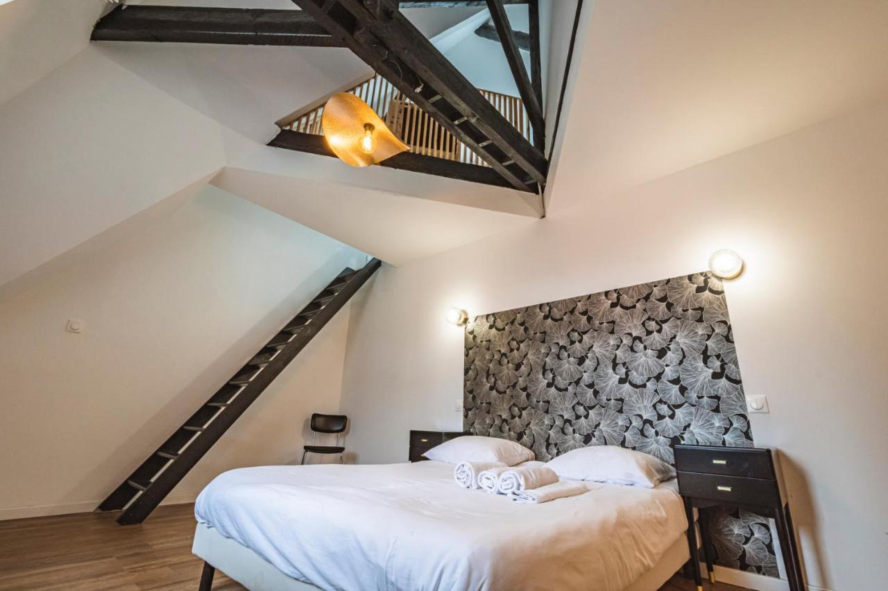 Tournelles Vue Cathedrale- Maison Climatisee Du Xvie Siecle Classee Apartment แร็งส์ ภายนอก รูปภาพ