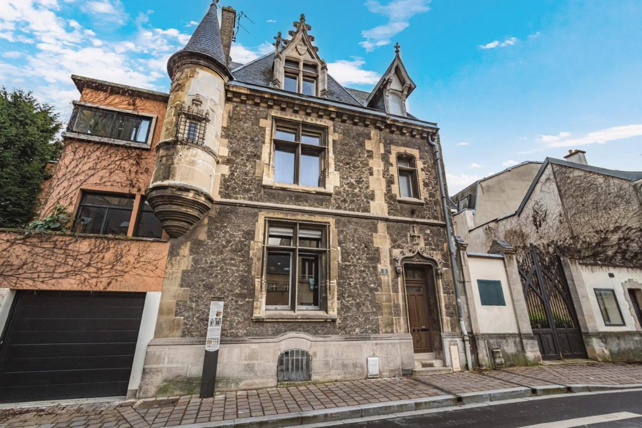 Tournelles Vue Cathedrale- Maison Climatisee Du Xvie Siecle Classee Apartment แร็งส์ ภายนอก รูปภาพ