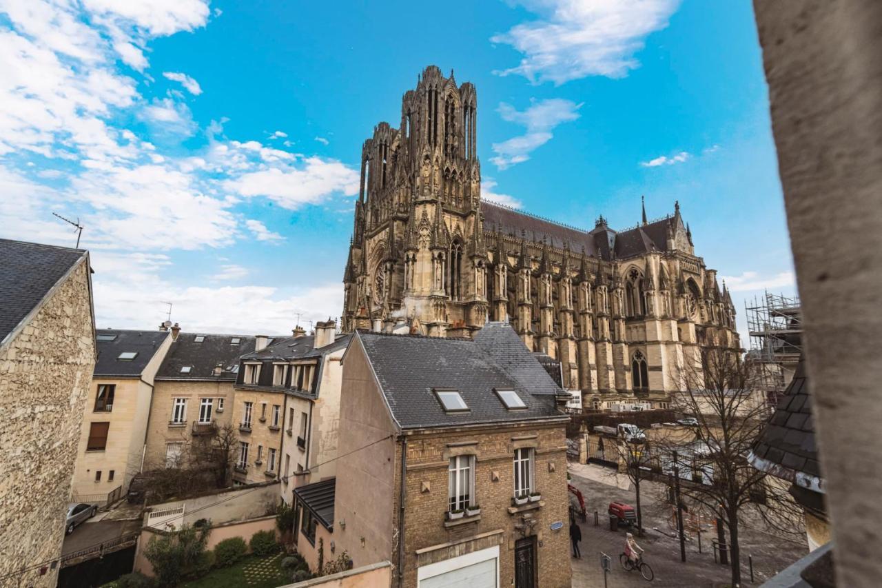 Tournelles Vue Cathedrale- Maison Climatisee Du Xvie Siecle Classee Apartment แร็งส์ ภายนอก รูปภาพ