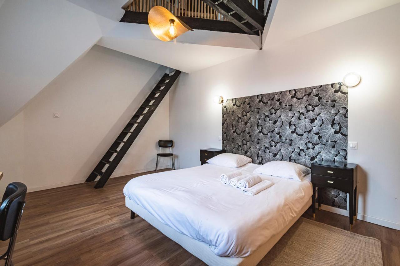 Tournelles Vue Cathedrale- Maison Climatisee Du Xvie Siecle Classee Apartment แร็งส์ ภายนอก รูปภาพ